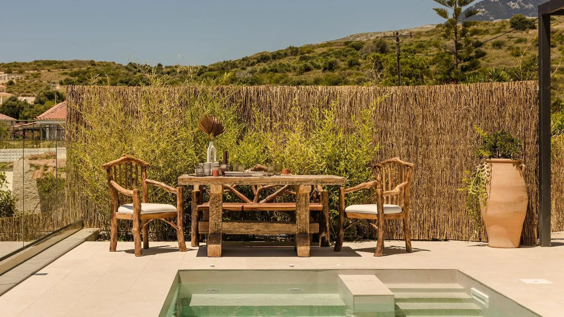 Ferienhaus Hilaritas Luxury Suites Sea View, Private Pool & Jacuzzi Paradise Ratzaklíon