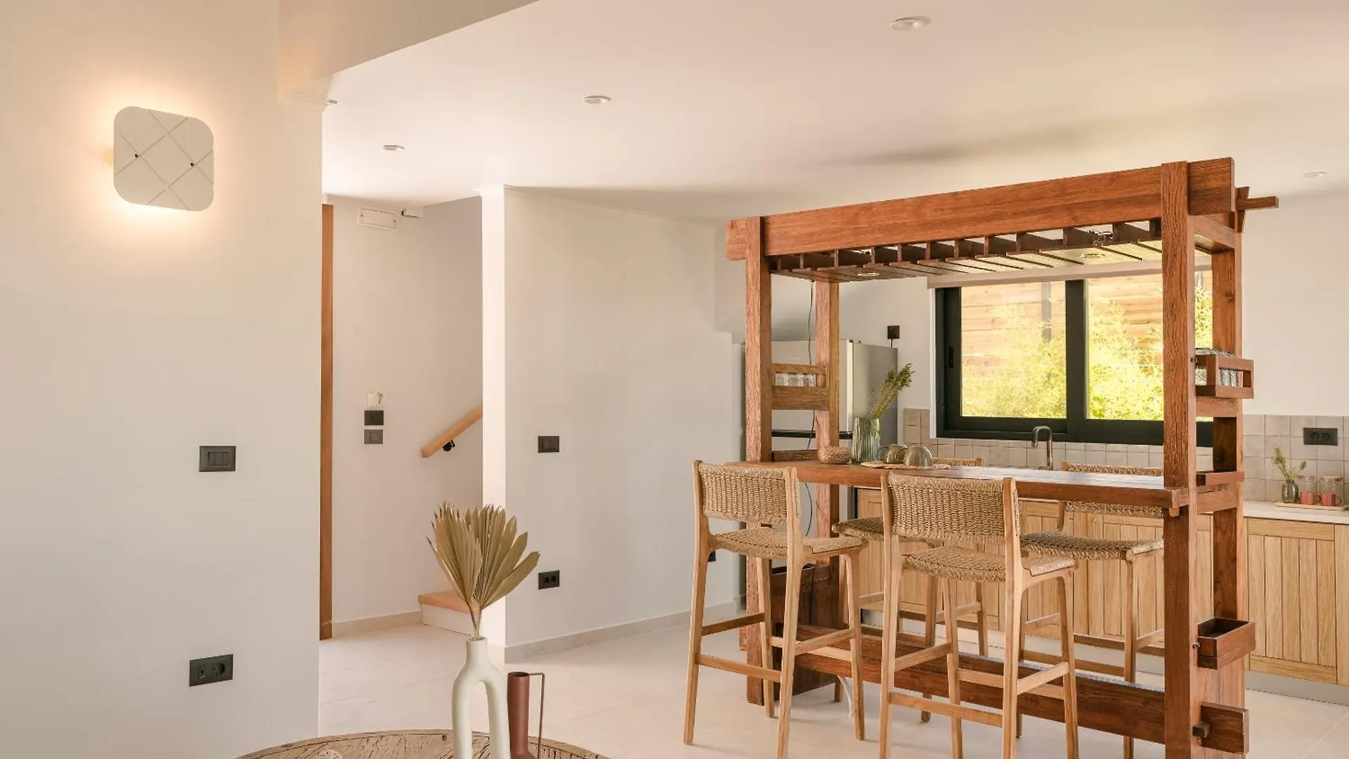 Hilaritas Luxury Suites Sea View, Private Pool & Jacuzzi Paradise Ratzaklíon Ferienhaus