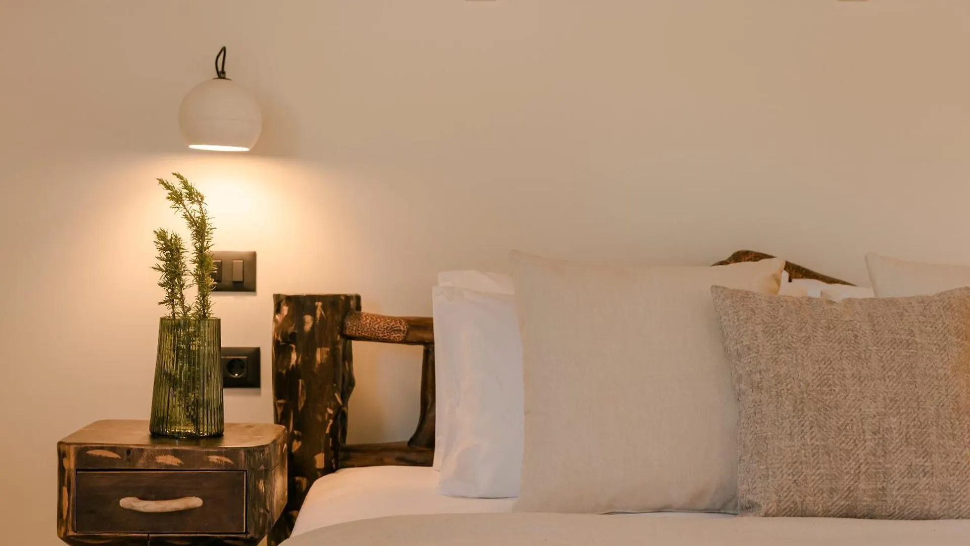 Ferienhaus Hilaritas Luxury Suites Sea View, Private Pool & Jacuzzi Paradise Ratzaklíon