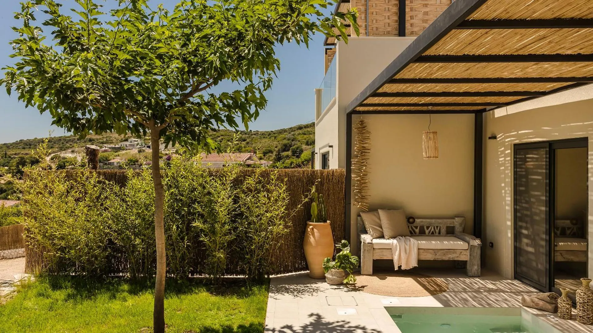 Hilaritas Luxury Suites Sea View, Private Pool & Jacuzzi Paradise Ratzaklíon 度假居